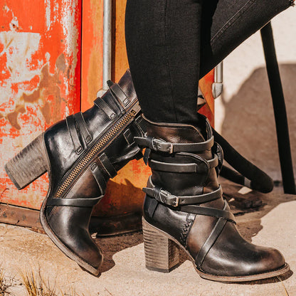 Marla® | Bottes à la mode et minimalistes